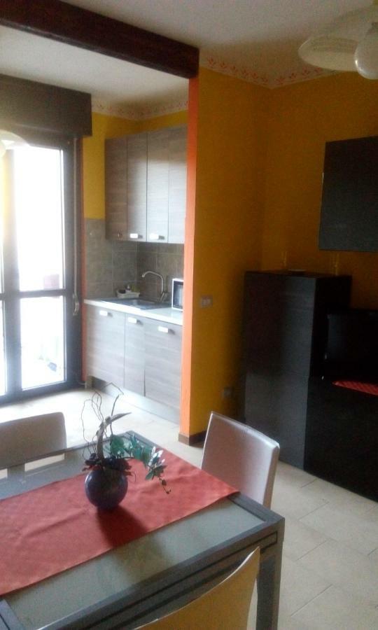 Apartament Cristina'S Flat Asti Zewnętrze zdjęcie